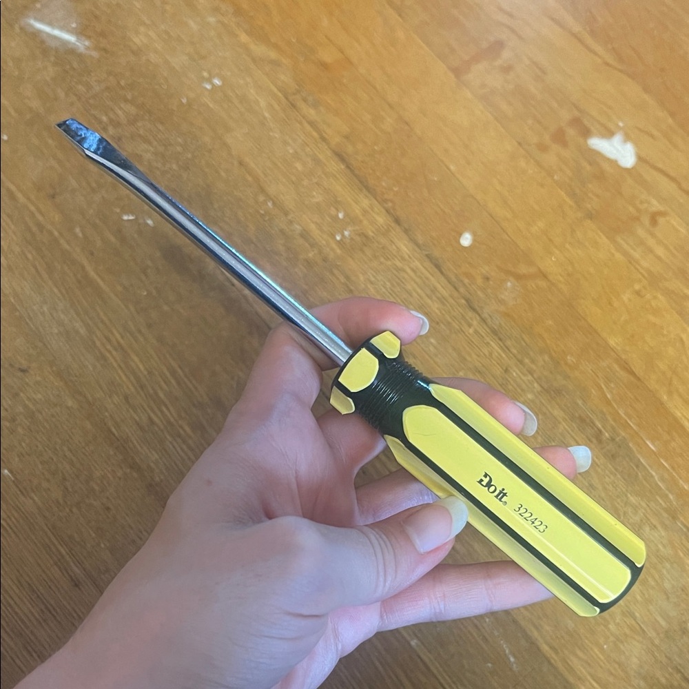 Do It Yellow and Black flathead Screwdriver